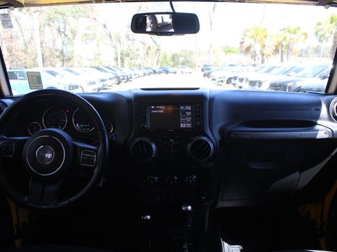 Used 2015 Jeep Wrangler Unlimited Sport w/ Quick Order Package 24S image 22