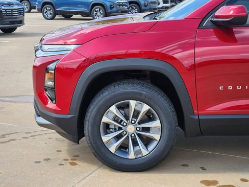 New 2026 Chevrolet Equinox LT FWD image 5