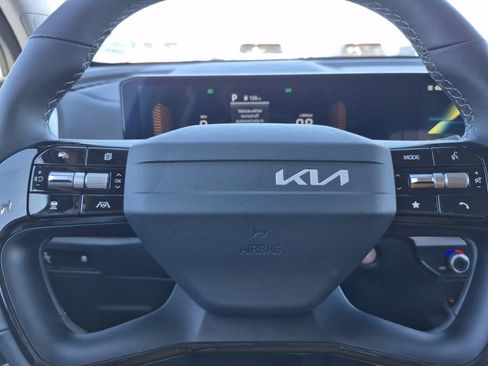 New 2026 Kia Sorento S image 18