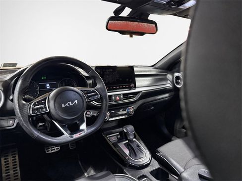 Certified 2023 Kia Forte GT-Line w/ GT-Line Premium Package image 22