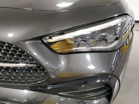 Used 2025 Mercedes-Benz CLE 450 4MATIC Coupe image 28