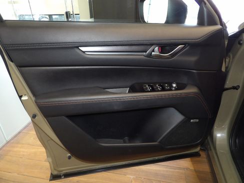 Certified 2024 MAZDA CX-5 Carbon Edition image 24