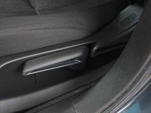 Used 2025 Honda Accord LX image 12