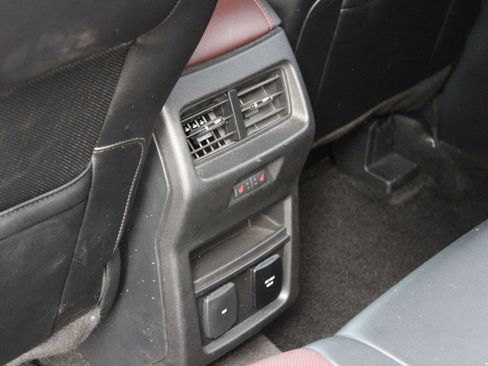 Used 2020 Ford Edge Titanium w/ Equipment Group 301A image 19