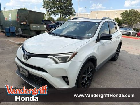 Used 2016 Toyota RAV4 SE FWD image 1