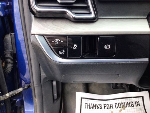 Used 2023 Kia Sportage X-Line w/ X-Line Premium Package image 23