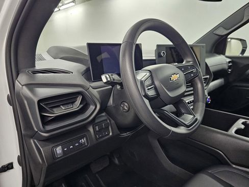 Used 2024 Chevrolet Silverado EV W/T image 12