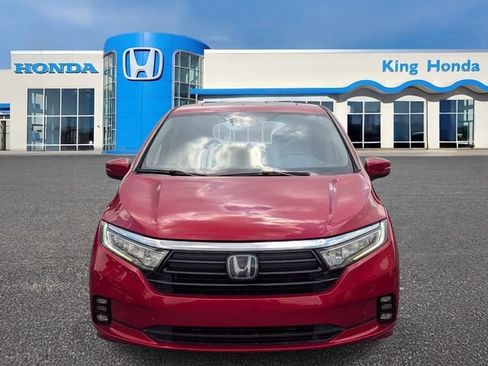 Used 2022 Honda Odyssey Touring image 2