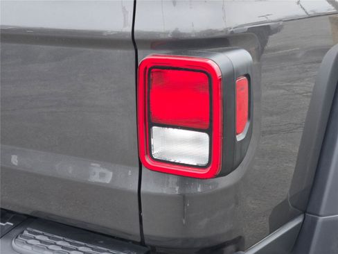 Certified 2023 Jeep Gladiator Rubicon w/ Trailer Tow Package image 13