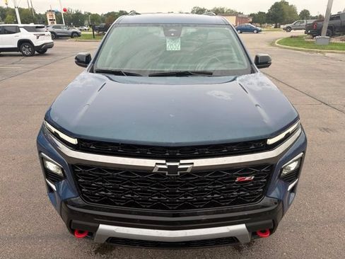 Used 2024 Chevrolet Traverse Z71 w/ LPO, Floor Liner Package AWD/4WD image 4