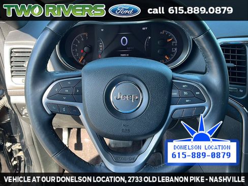 Used 2018 Jeep Grand Cherokee Altitude AWD/4WD image 21