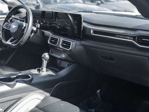 Used 2024 Ford Mustang Premium image 16
