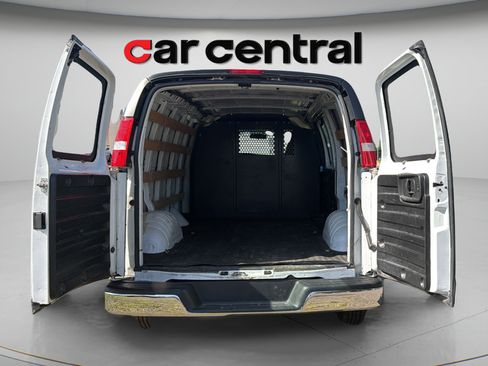 Used 2021 Chevrolet Express 2500 w/ Driver Convenience Package RWD image 26