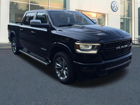 Used 2019 RAM 1500 Laramie AWD/4WD image 3