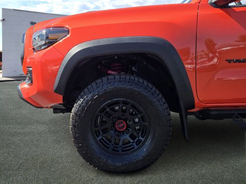 Used 2023 Toyota Tacoma TRD Pro AWD/4WD image 5