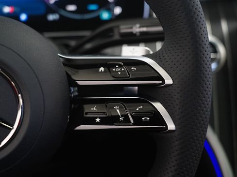 New 2026 Mercedes-Benz C 300 4MATIC Sedan image 21