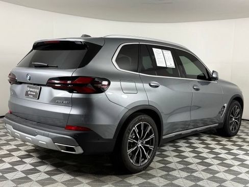 Used 2026 BMW X5 xDrive40i w/ Executive Package AWD/4WD image 8