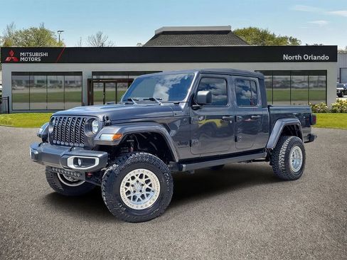 Used 2023 Jeep Gladiator Sport AWD/4WD image 1
