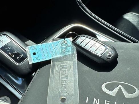 Used 2024 INFINITI QX60 Luxe image 4