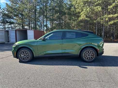 New 2025 Ford Mustang Mach-E Premium image 4