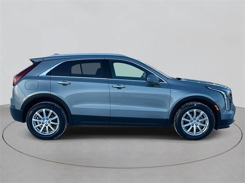 Certified 2023 Cadillac XT4 Luxury w/ Cold Weather Package image 4