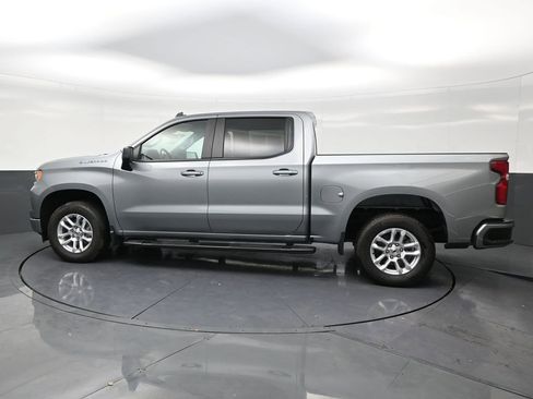 Used 2025 Chevrolet Silverado 1500 RST RWD image 2