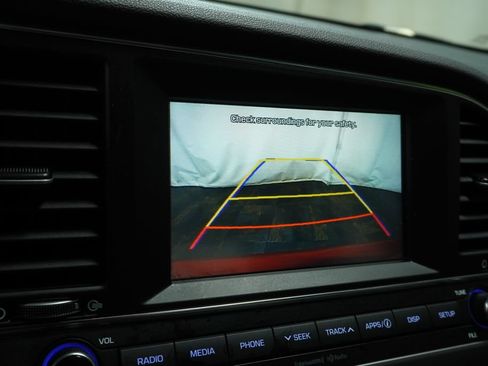 Used 2018 Hyundai Elantra Value Edition w/ Cargo Package FWD image 25