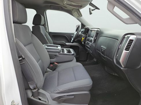 Used 2018 Chevrolet Silverado 1500 LT image 30