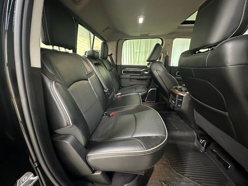 Used 2024 RAM 3500 Laramie AWD/4WD image 18