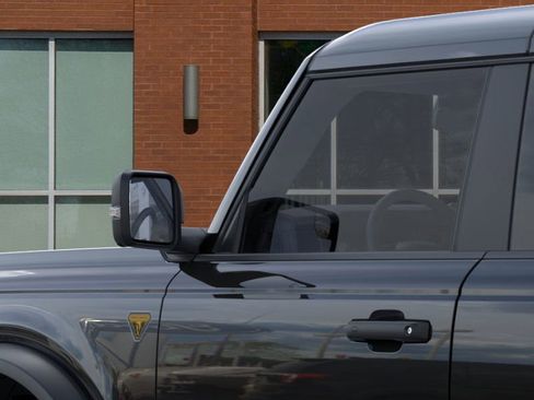 New 2025 Ford Bronco Badlands image 22