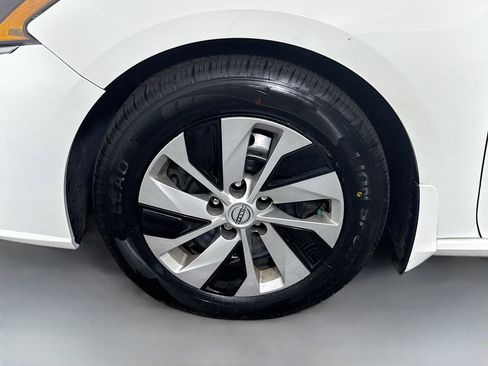 Used 2023 Nissan Altima 2.5 S image 38