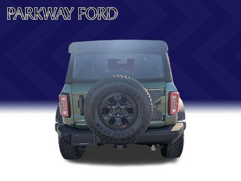 Used 2022 Ford Bronco Badlands w/ Sasquatch Package AWD/4WD image 5