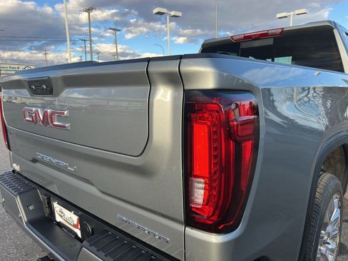 New 2026 GMC Sierra 1500 Denali w/ Denali Reserve Package image 11