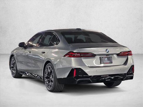 New 2026 BMW 530i w/ M Sport Package image 7