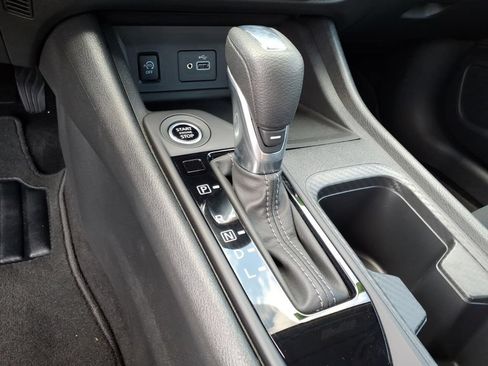 Used 2024 Nissan Sentra S FWD image 11
