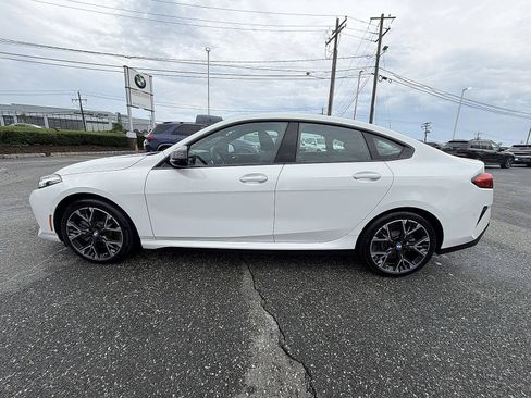 Used 2026 BMW 228i xDrive w/ Technology Package AWD/4WD image 11