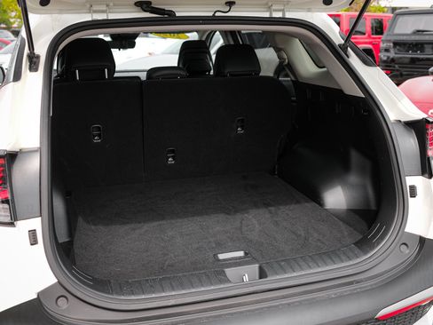 Used 2023 Kia Sportage EX AWD/4WD image 33