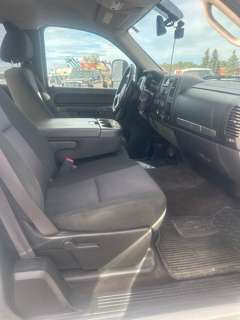 Used 2012 GMC Sierra 3500 SLE AWD/4WD image 34