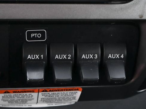 Used 2023 Ford F650 2WD Regular Cab Super Duty image 29