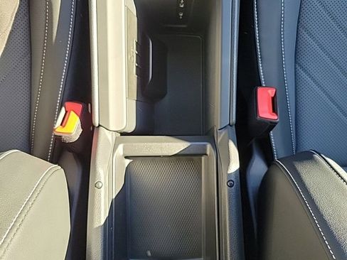 New 2026 Volkswagen Tiguan SE R-Line image 35