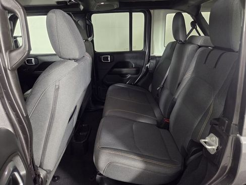 Used 2025 Jeep Wrangler Sahara w/ Safety Group image 24