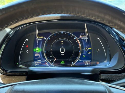 Used 2014 Cadillac ELR FWD image 40