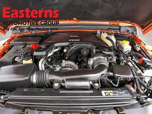 Used 2018 Jeep Wrangler Unlimited Sport S AWD/4WD image 7