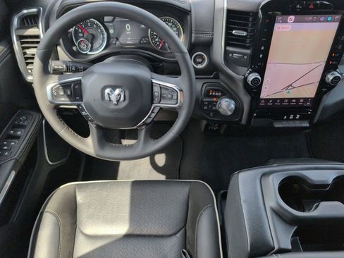 Used 2025 RAM 1500 Laramie image 26