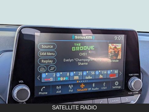 Used 2025 Nissan Sentra SV FWD image 17