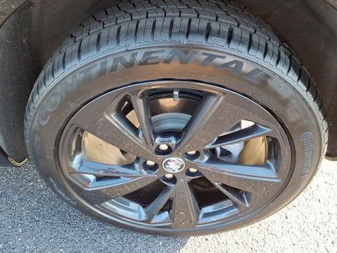Used 2023 Buick Envision Essence w/ Sport Touring Package FWD image 15
