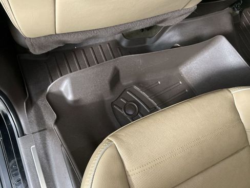 Used 2017 GMC Sierra 1500 Denali w/ Denali Ultimate Package image 33