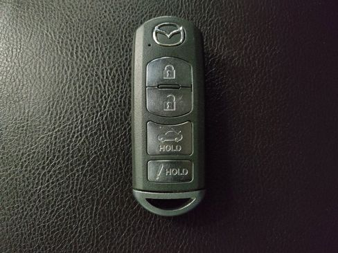 Used 2017 MAZDA MAZDA6 Grand Touring image 32