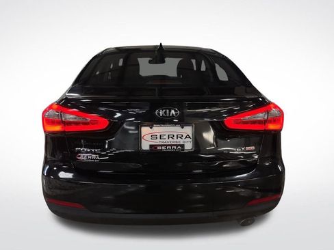 Used 2015 Kia Forte EX w/ Premium Package image 4