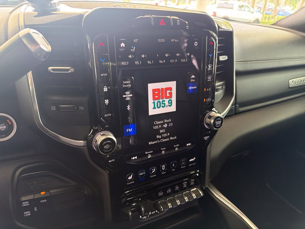 Used 2021 RAM 3500 Laramie w/ Max Tow Package AWD/4WD image 8
